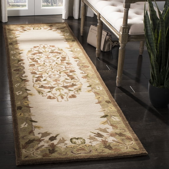 Safavieh Heritage Cleves Oriental Wool Runner Rug, Beige/Green, 2'3" x 10'