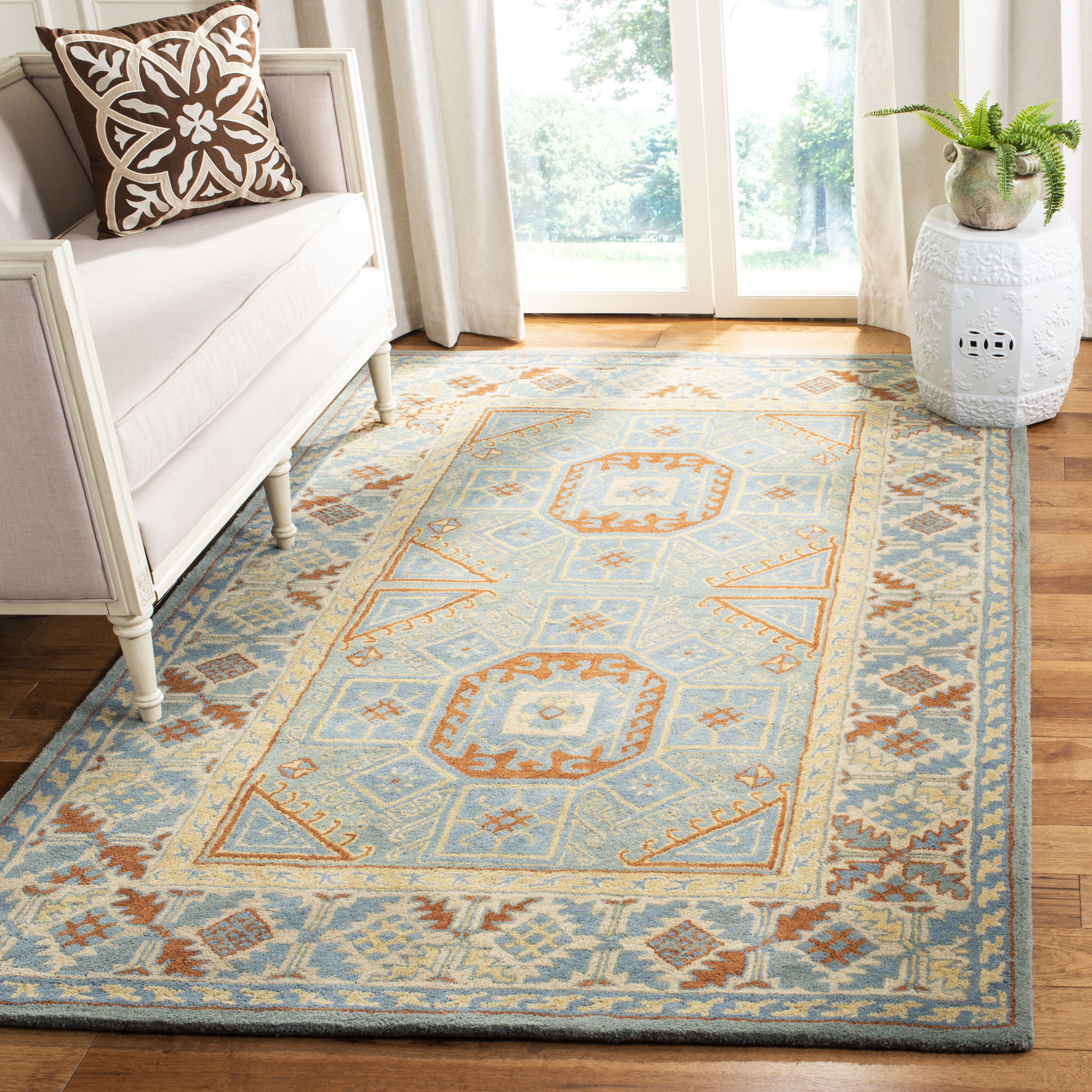 Heritage Blue and Beige Hand-Tufted Wool 8' x 10' Area Rug