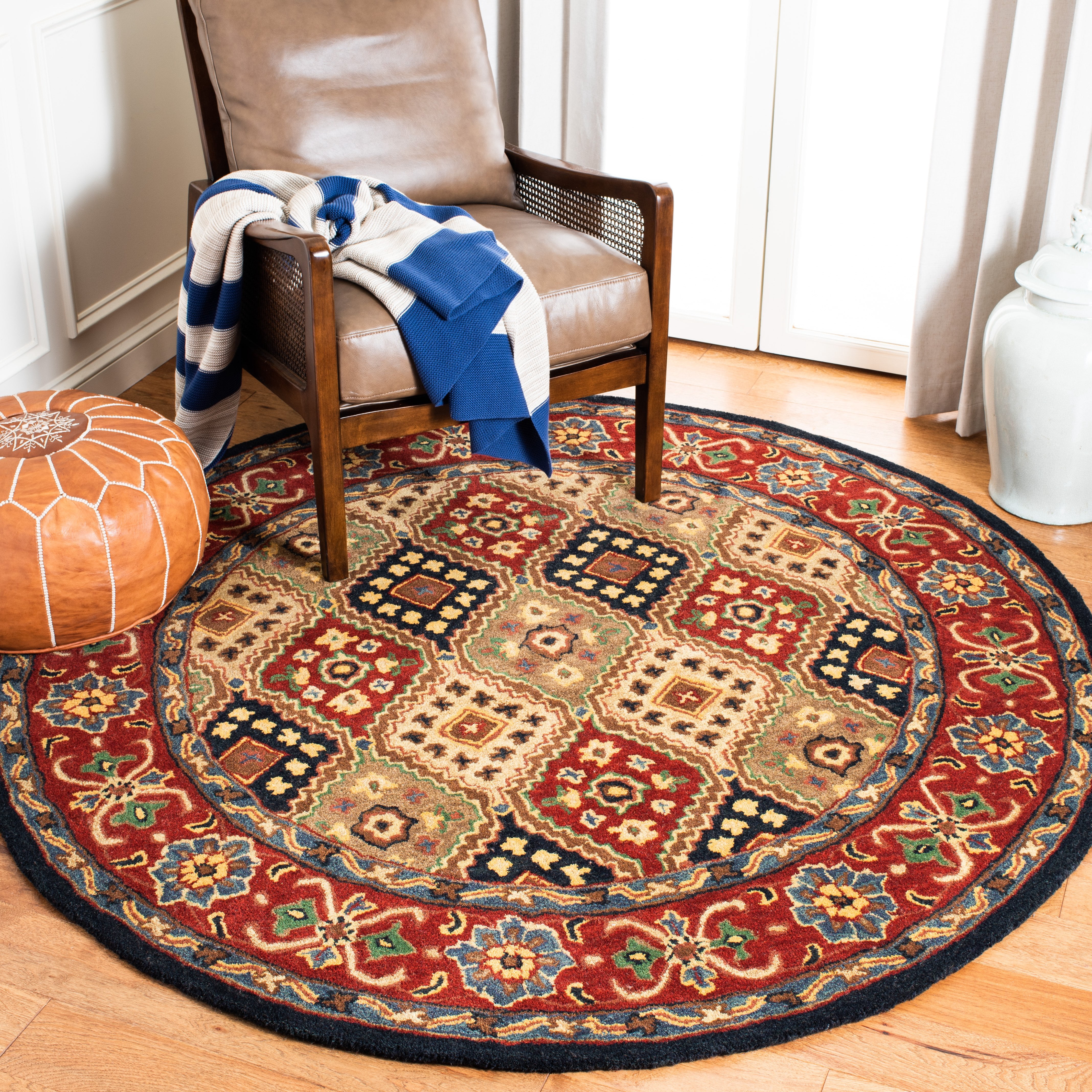 Safavieh Heritage Petar Oriental Area Rug, Red/Beige, 6' x 6' Round