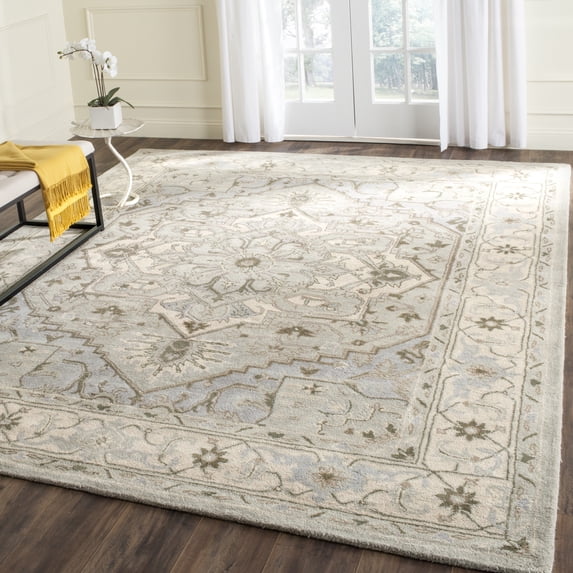 Safavieh Heritage Roland Oriental Wool Area Rug, Beige/Gray, 4' x 6'