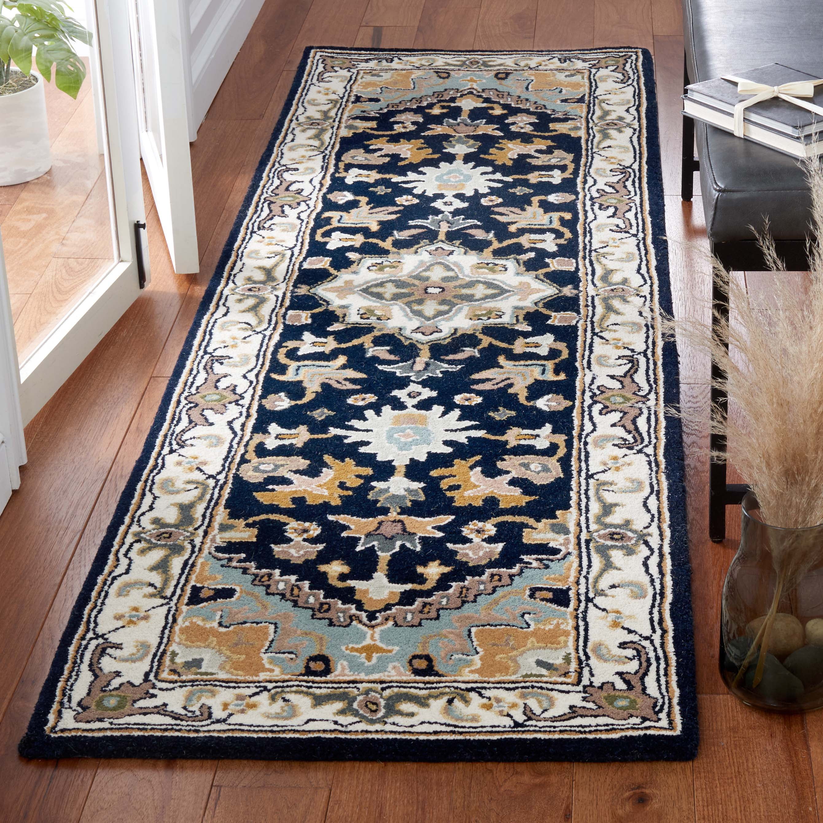 Safavieh Heritage York Oriental Wool Runner Rug, Navy/Ivory, 2'3" x 14'