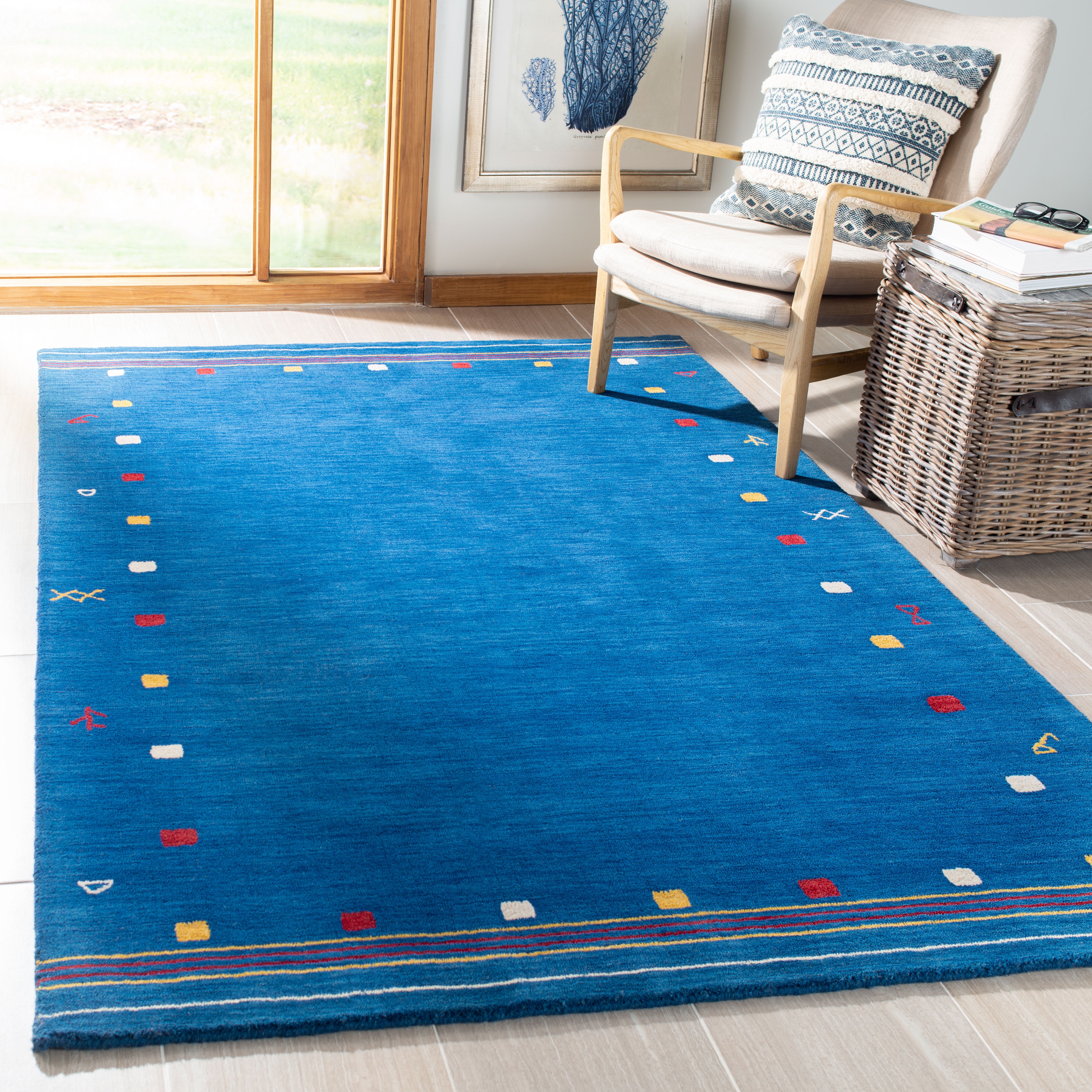 Safavieh Himalaya Charmaine Solid Wool Area Rug, Blue, 4' x 4' Square
