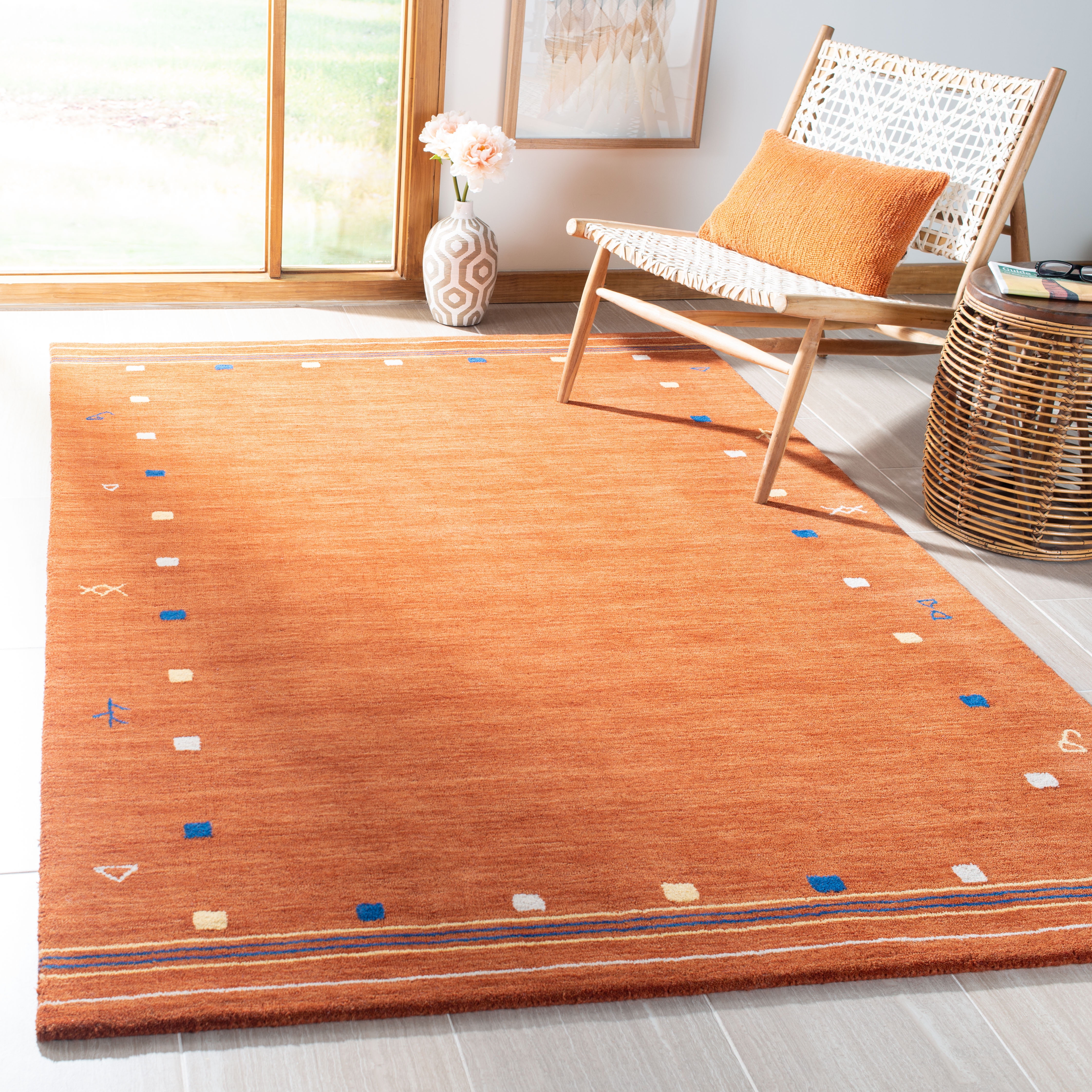 Safavieh Himalaya Charmaine Solid Wool Area Rug, Rust, 5' x 8'