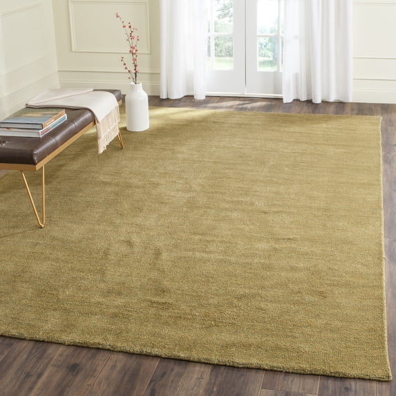 Safavieh Himalaya Dawa Solid Area Rug, Green, 8' x 10'