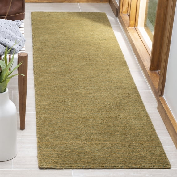 Safavieh Himalaya Dawa Solid Runner Rug, Green, 2'3" x 8'
