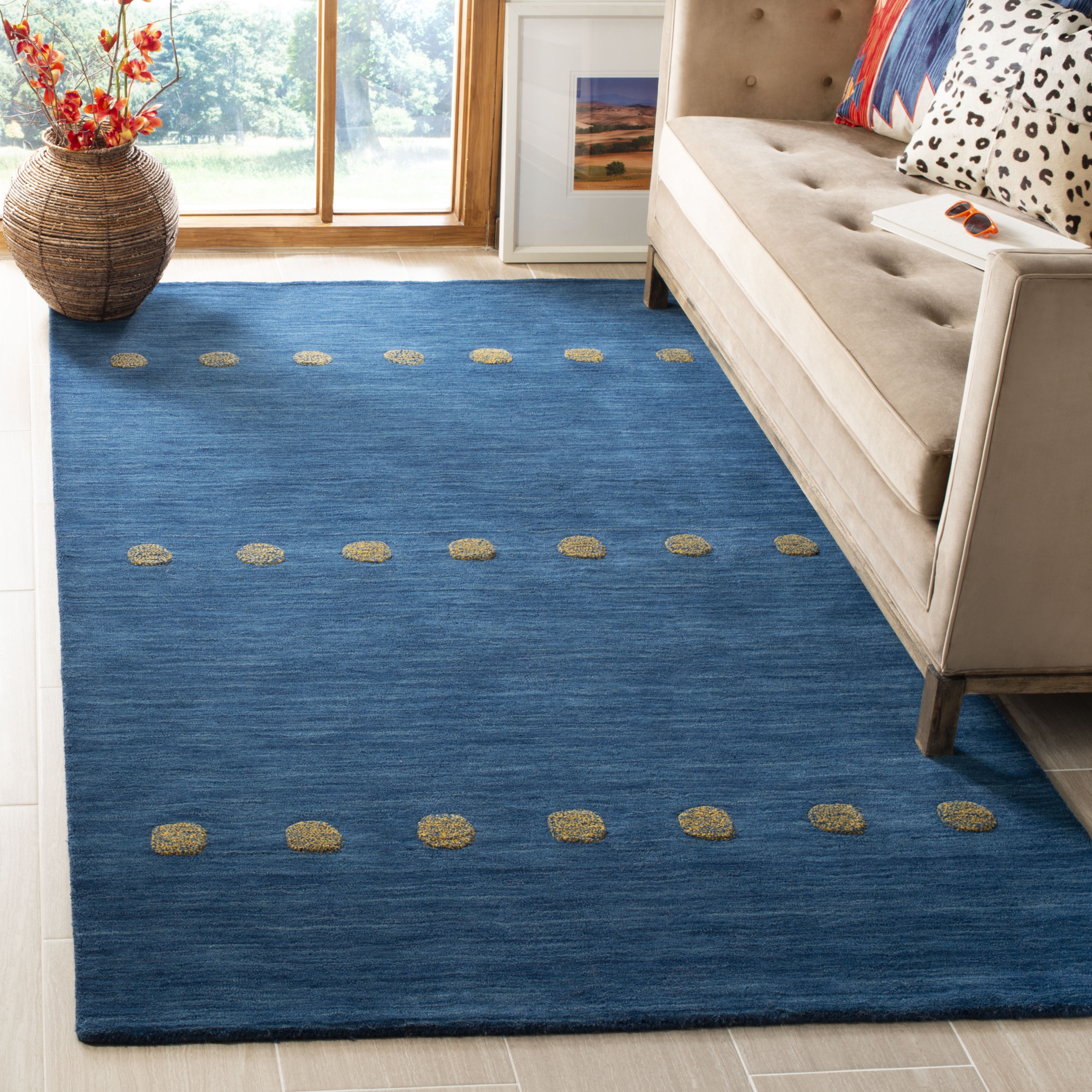 Safavieh Himalaya Derbhile Solid Wool Area Rug, Blue, 4' x 6'