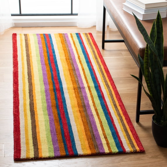 Safavieh Himalaya Sorrel Striped Wool Runner Rug, Red/Multi, 2'3" x 6'