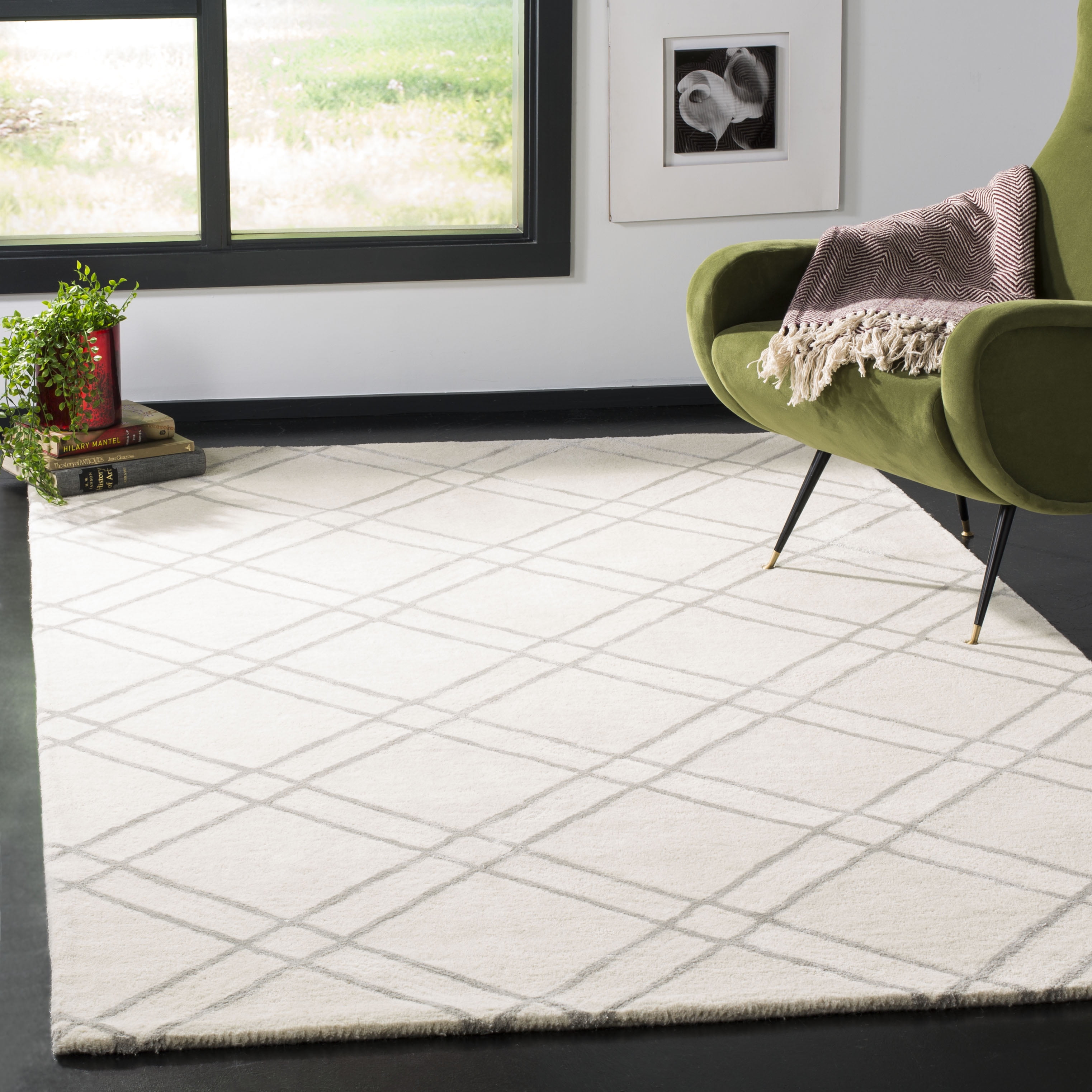 Ivory and Silver Wool Handmade Tufted Area Rug, 8' x 10'