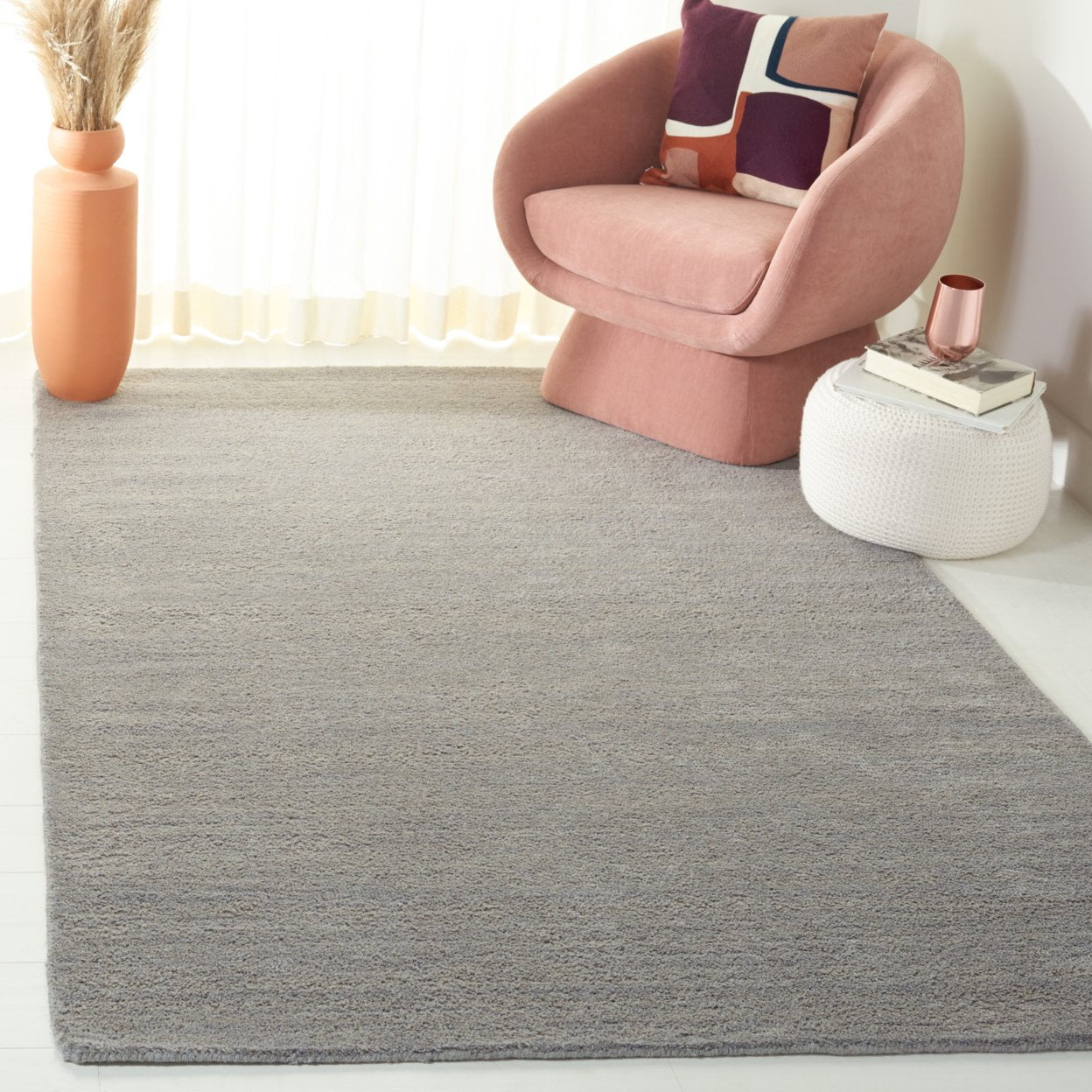 Gray Handmade Wool 6' x 9' Tufted Area Rug