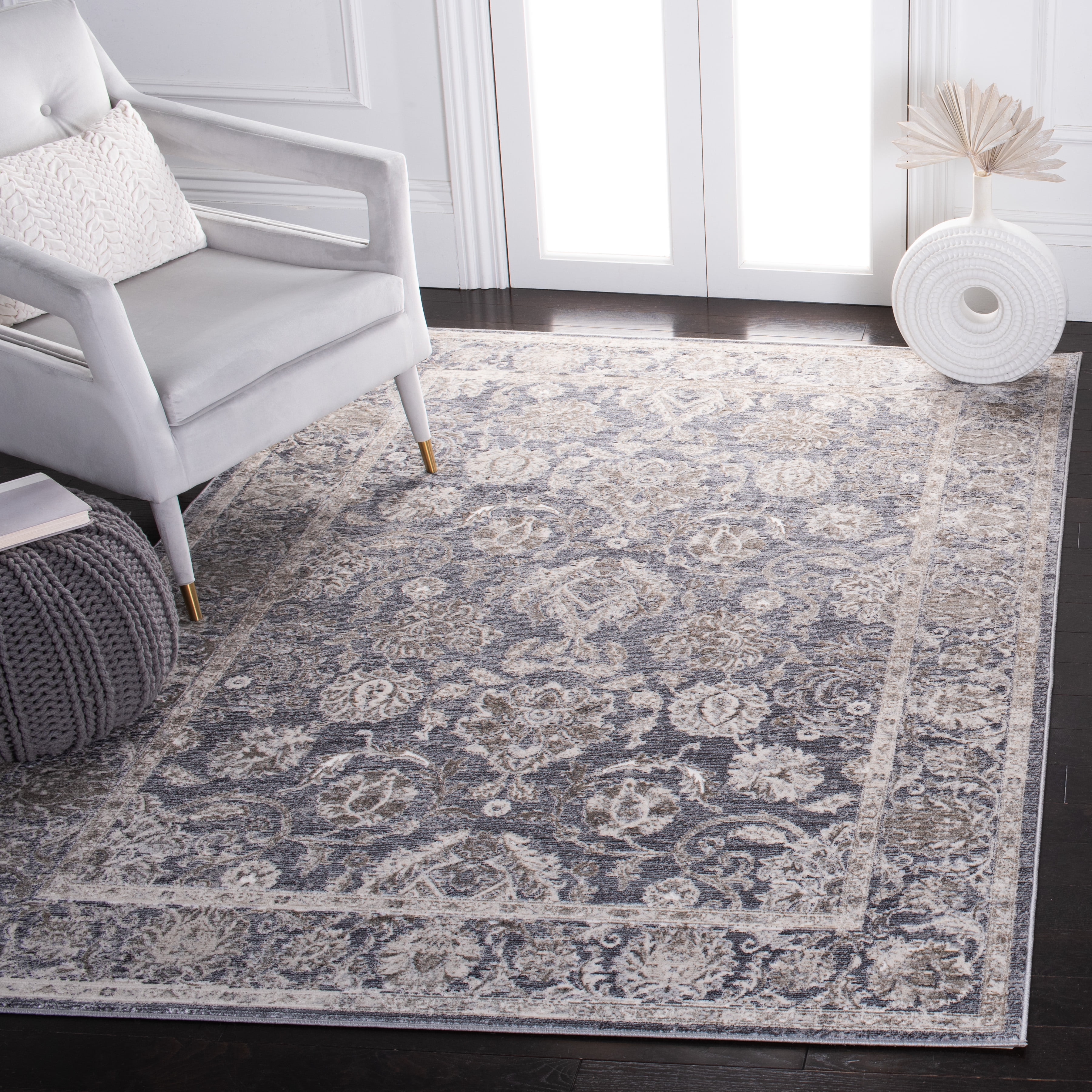 Safavieh History Marienn Oriental Area Rug, Dark Gray/Ivory, 4' x 6'