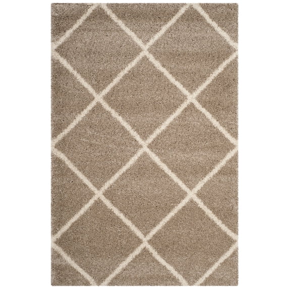 SAFAVIEH Hudson Amias Geometric Shag Area Rug, Beige/Ivory, 6' x 9'