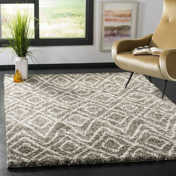 SAFAVIEH Hudson Augustine Geometric Shag Area Rug, Grey/Ivory, 5'1" x 7'6"