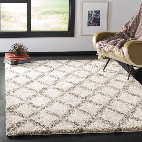 SAFAVIEH Hudson Franklin Geometric Diamonds Shag Area Rug, Ivory/Grey, 7' x 7' Square