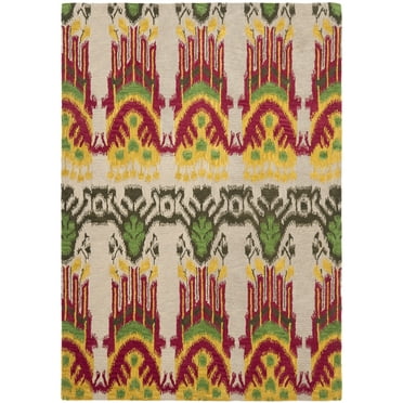 SAFAVIEH Ikat Crane Paisley Wool Area Rug, Beige/Yellow, 6' x 9'
