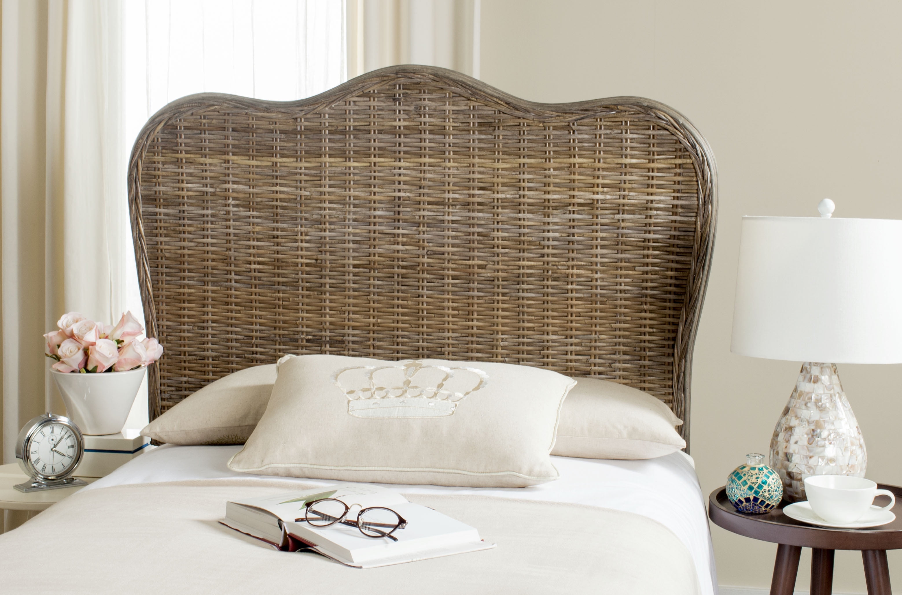SAFAVIEH Imelda Coastal Rustic Rattan Headboard Twin Grey