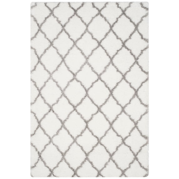 SAFAVIEH Indie Careen Geometric Polyester Shag Area Rug, Ivory/Grey, 5'1" x 7'6"