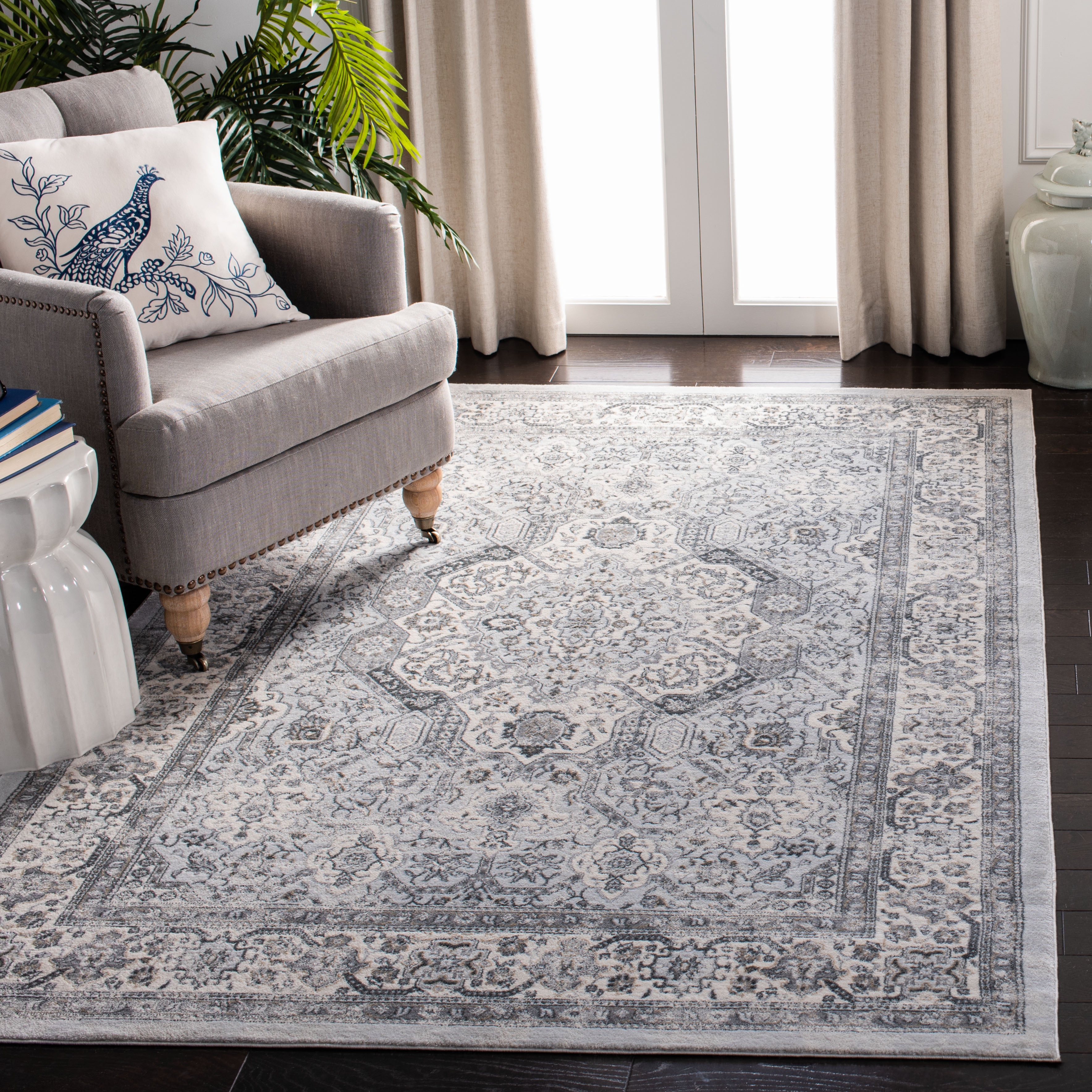 Safavieh Isabella Zander Oriental Area Rug, Dark Gray/Cream, 9' x 12'