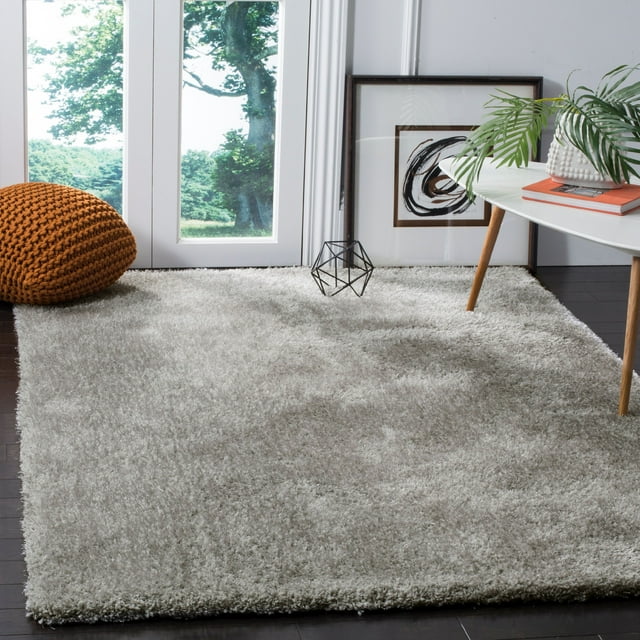 SAFAVIEH Joella Solid Plush Polyester Shag Area Rug, Light Grey, 5' x 5' Square