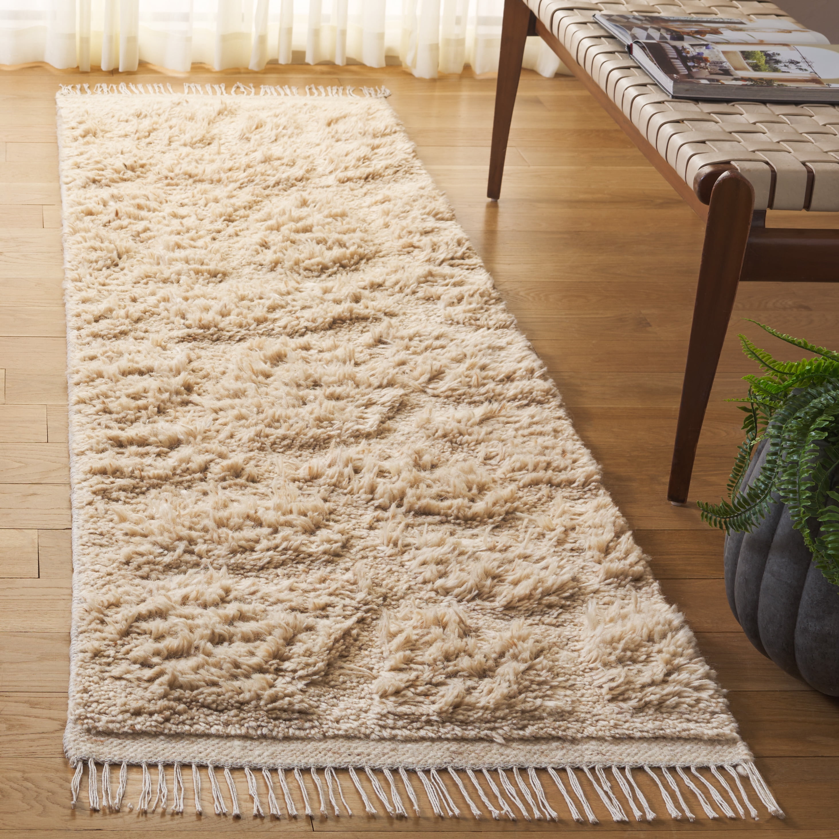 Safavieh Kenya Chanelle Distressed Runner Rug, Beige, 2'3" x 8'