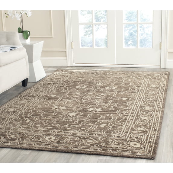 SAFAVIEH Kenya Gracelyn Traditional Area Rug, Brown/Beige, 7' x 7' Square