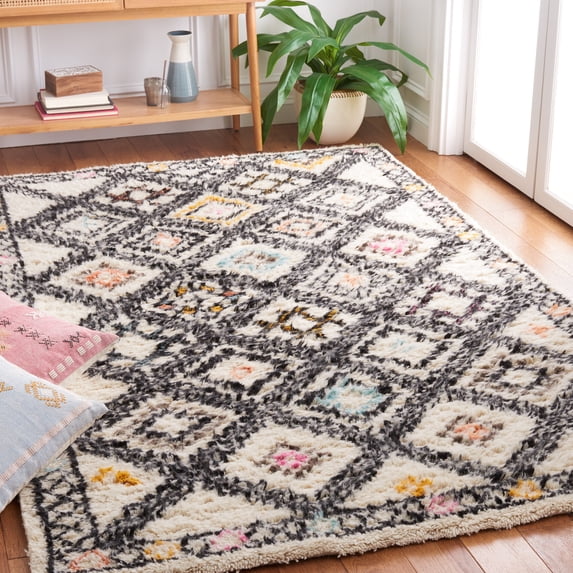 Safavieh Kenya Norwood Geometric Area Rug, Natural/Multi, 5' x 8'