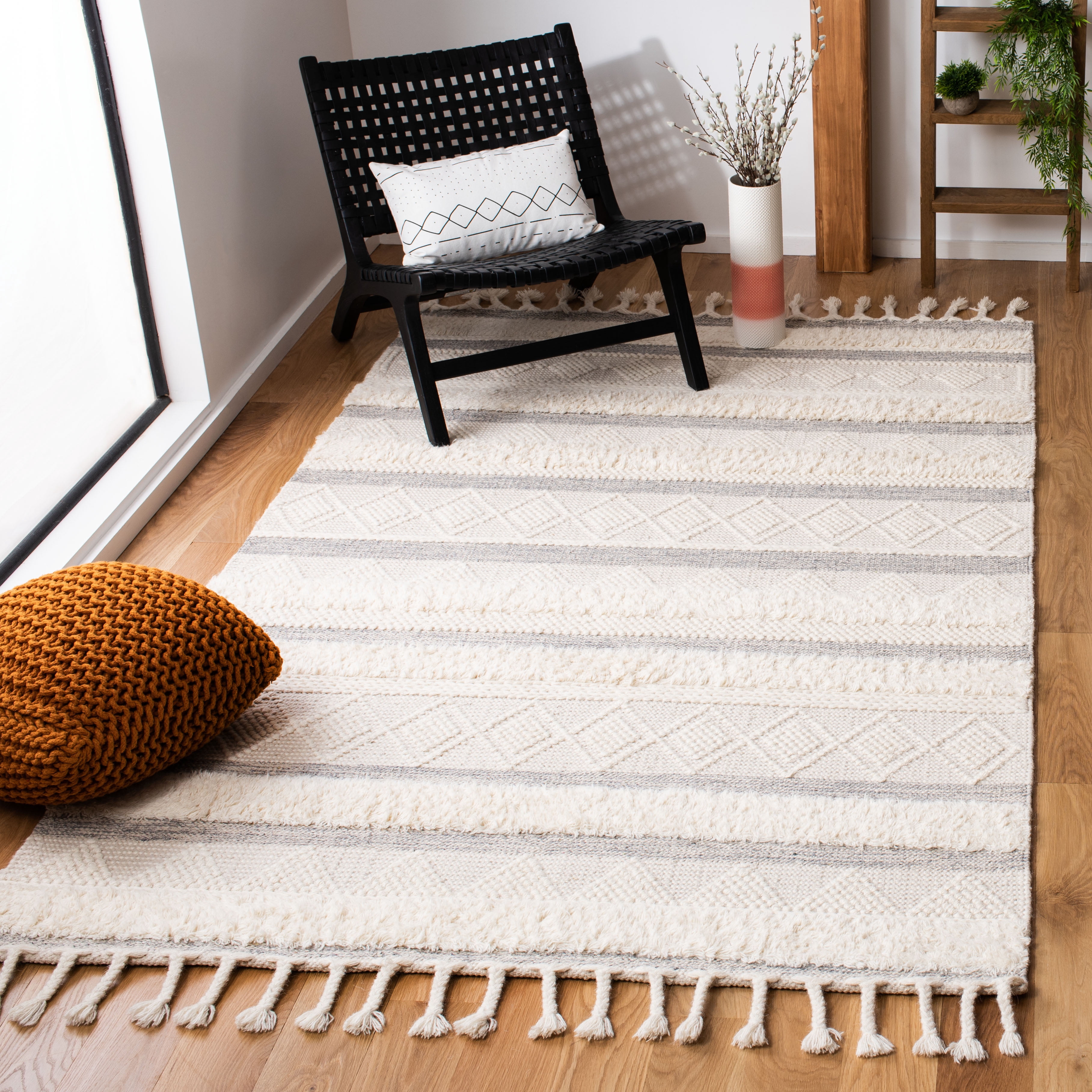 Safavieh Kenya Winchester Striped Wool Area Rug, Ivory/Gray, 3' x 5'