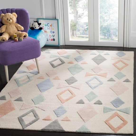 SAFAVIEH Kids Bowties Wool Area Rug, Ivory/Multi, 5' x 7'