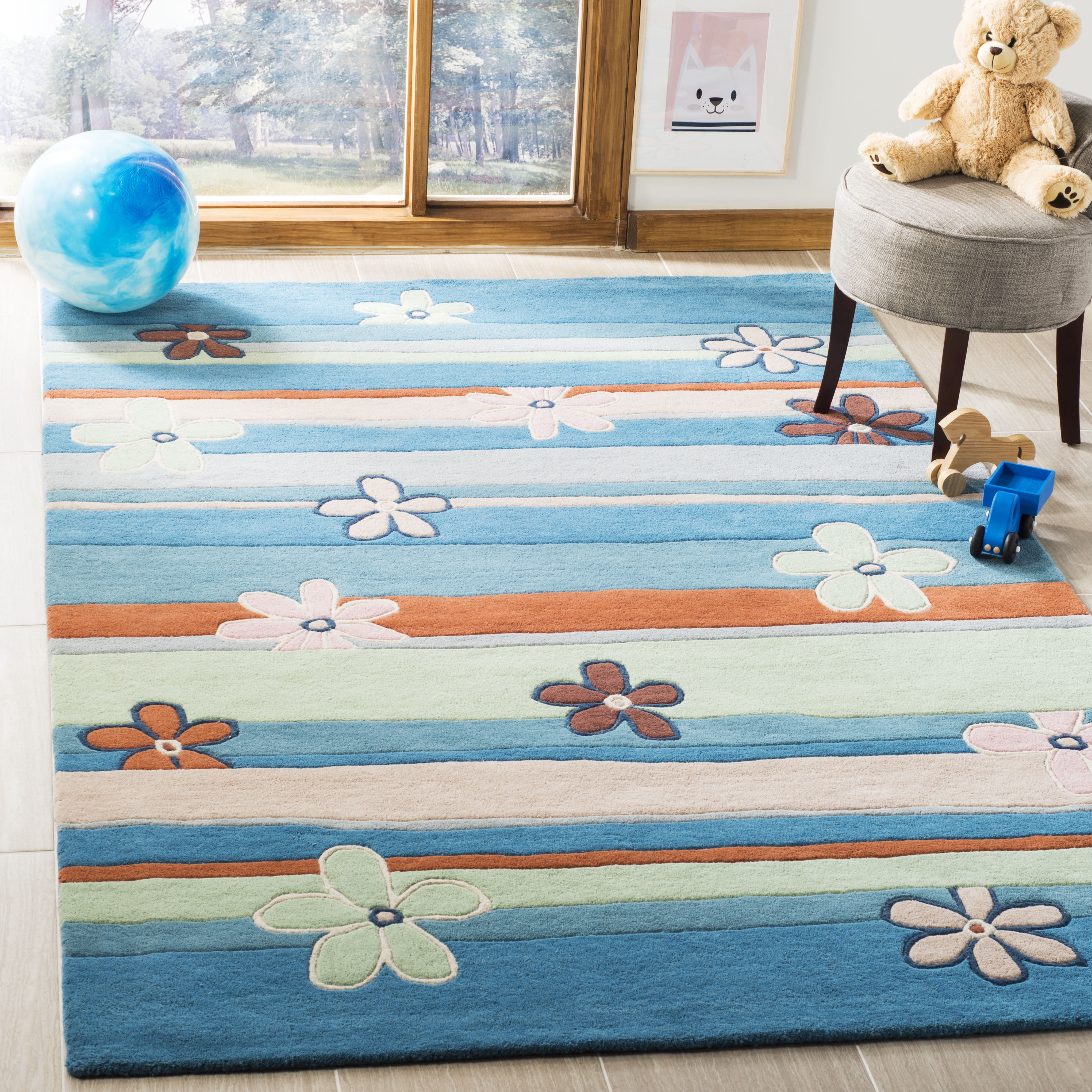 SAFAVIEH Kids Clement Star Floral Area Rug, Blue/Multi, 6' x 9'