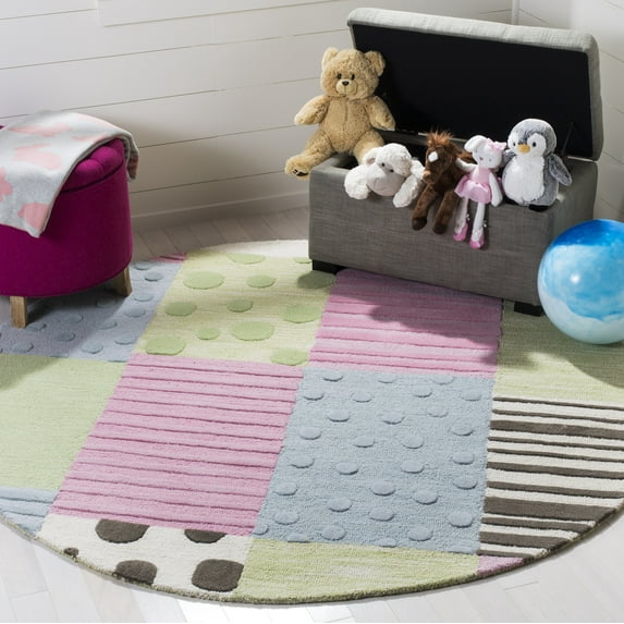 SAFAVIEH Kids Roxanne Geometric Shapes Area Rug, Blue/Pink, 6' x 6' Round