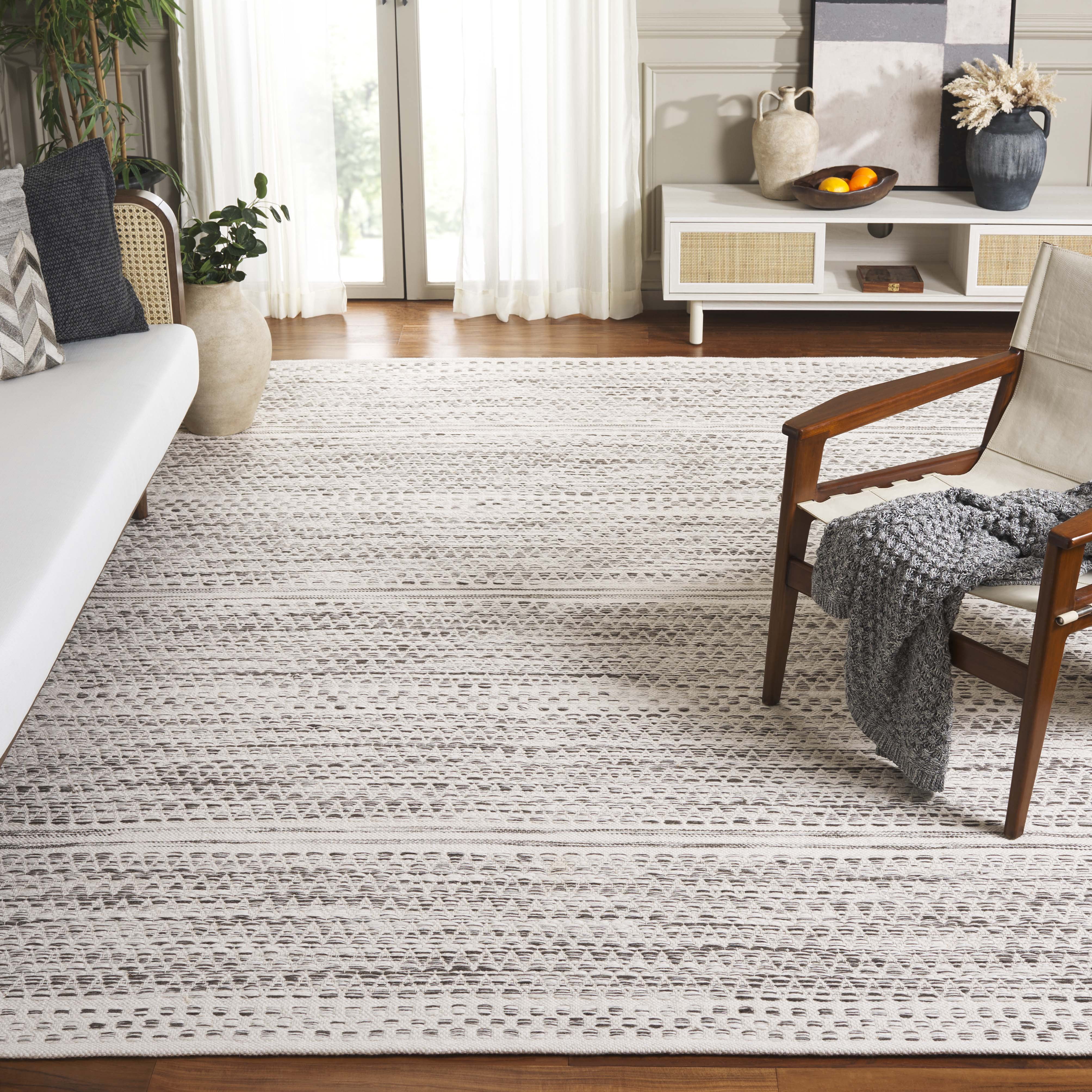 Safavieh Kilim Blazhe Tribal Area Rug, Ivory/Brown, 8' x 10'