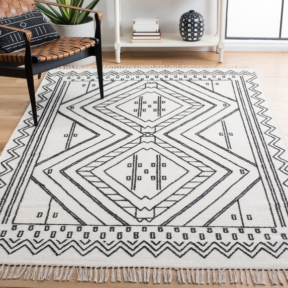 Safavieh Kilim Judy Geometric Area Rug, Ivory/Black, 5' x 8'