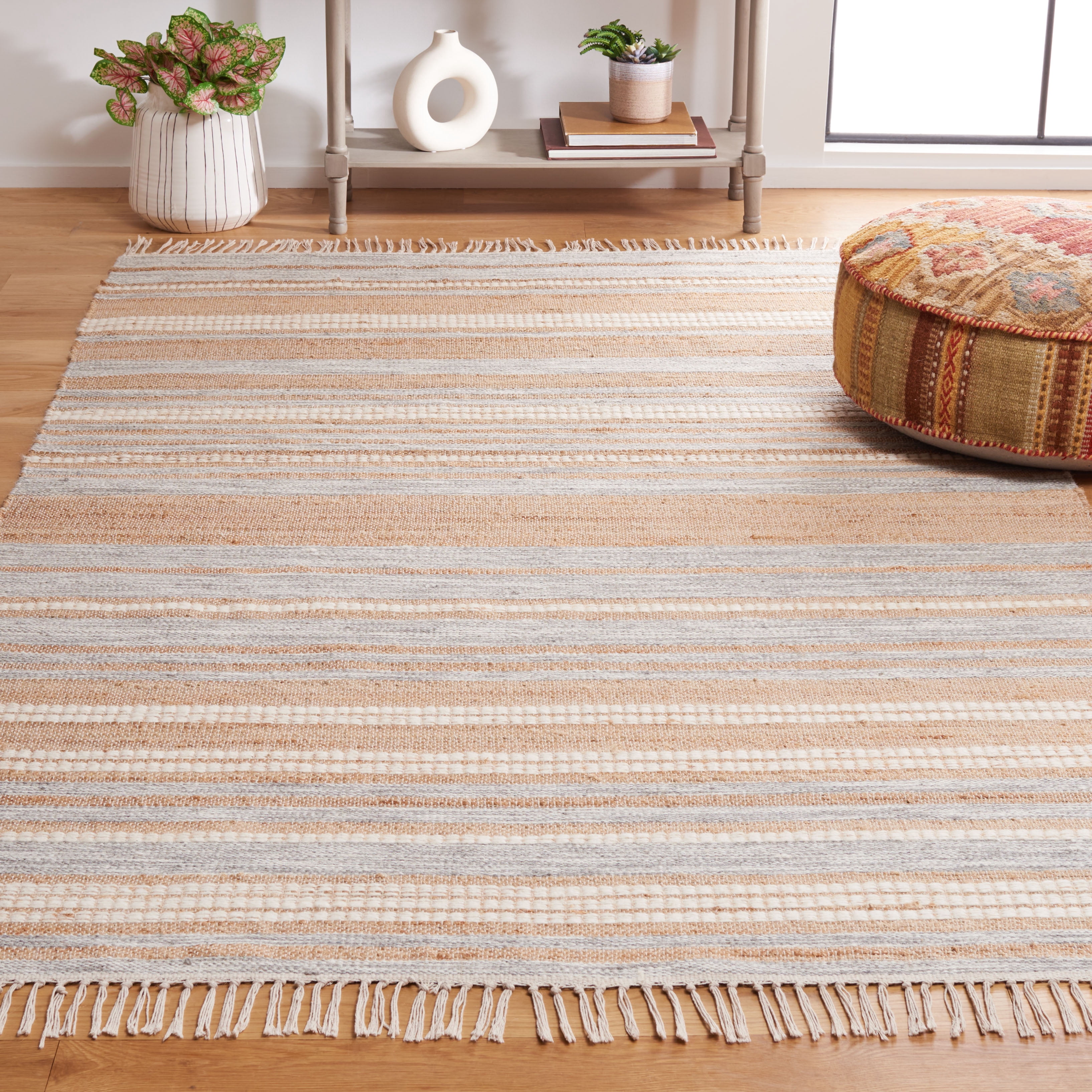 Safavieh Kilim Kayla Striped Area Rug, Natural/Gray, 5' x 8'