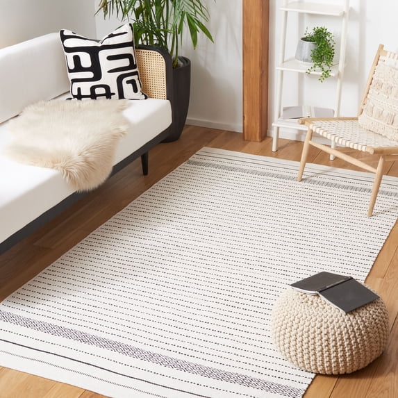 Safavieh Kilim Ksenija Striped Cotton Area Rug, Ivory, 5' x 8'