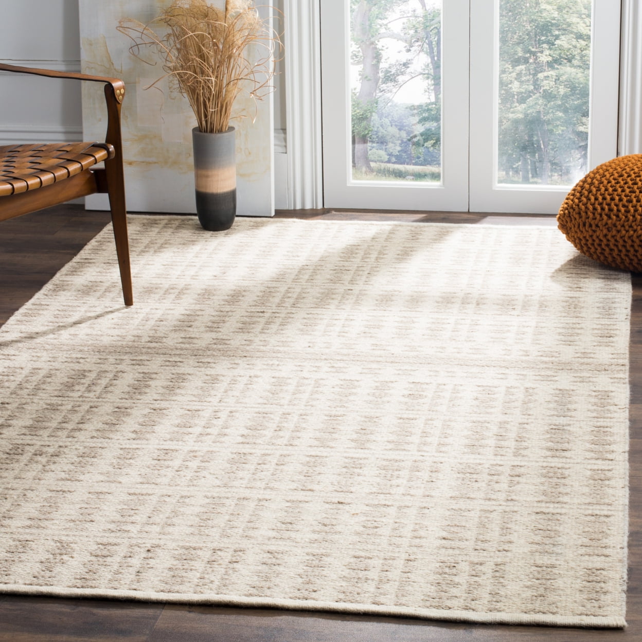 Ivory and Light Gray Handmade Wool 8' x 10' Area Rug