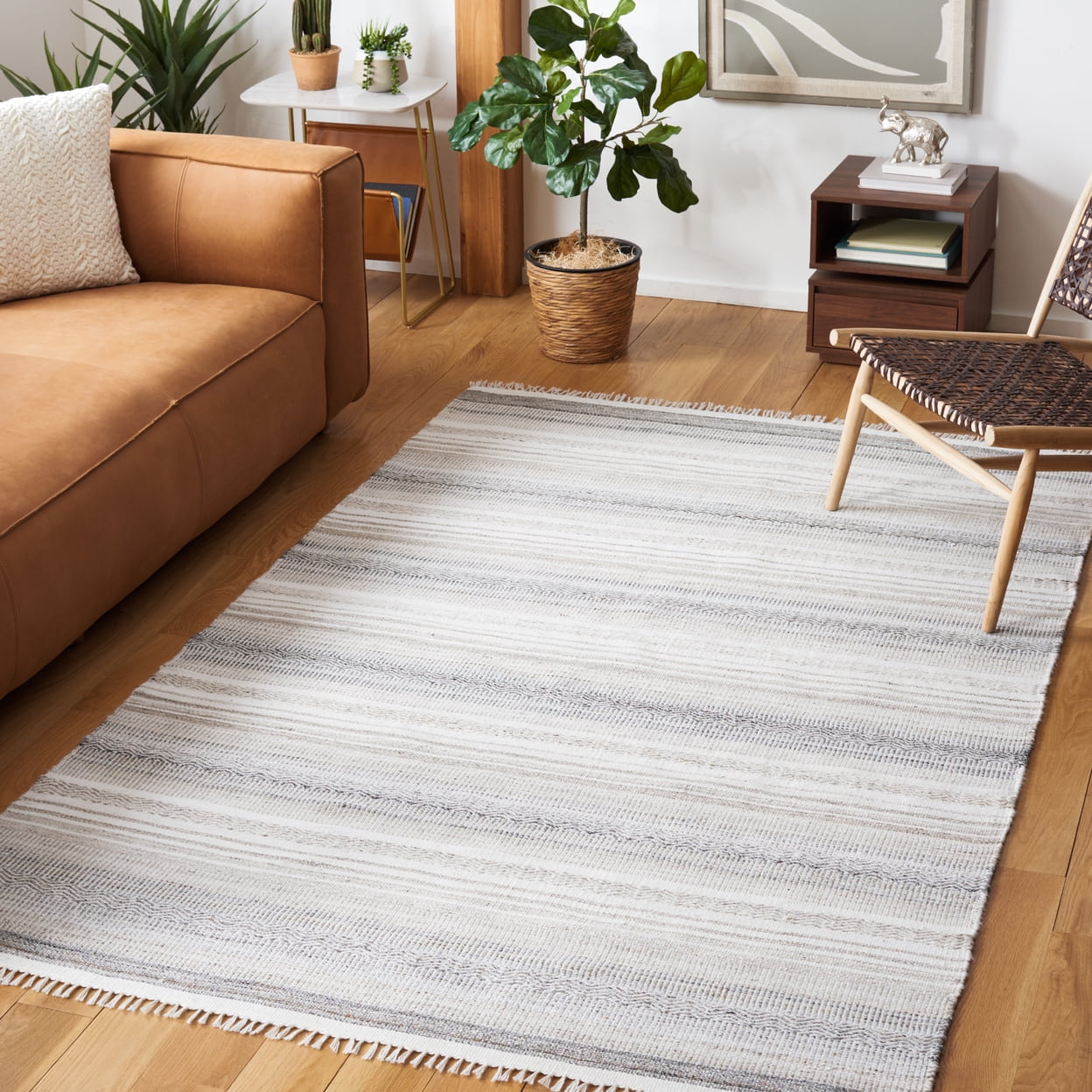 SAFAVIEH Kilim Malena Striped Polyester Area Rug, Ivory/Charcoal, 8' x 10'