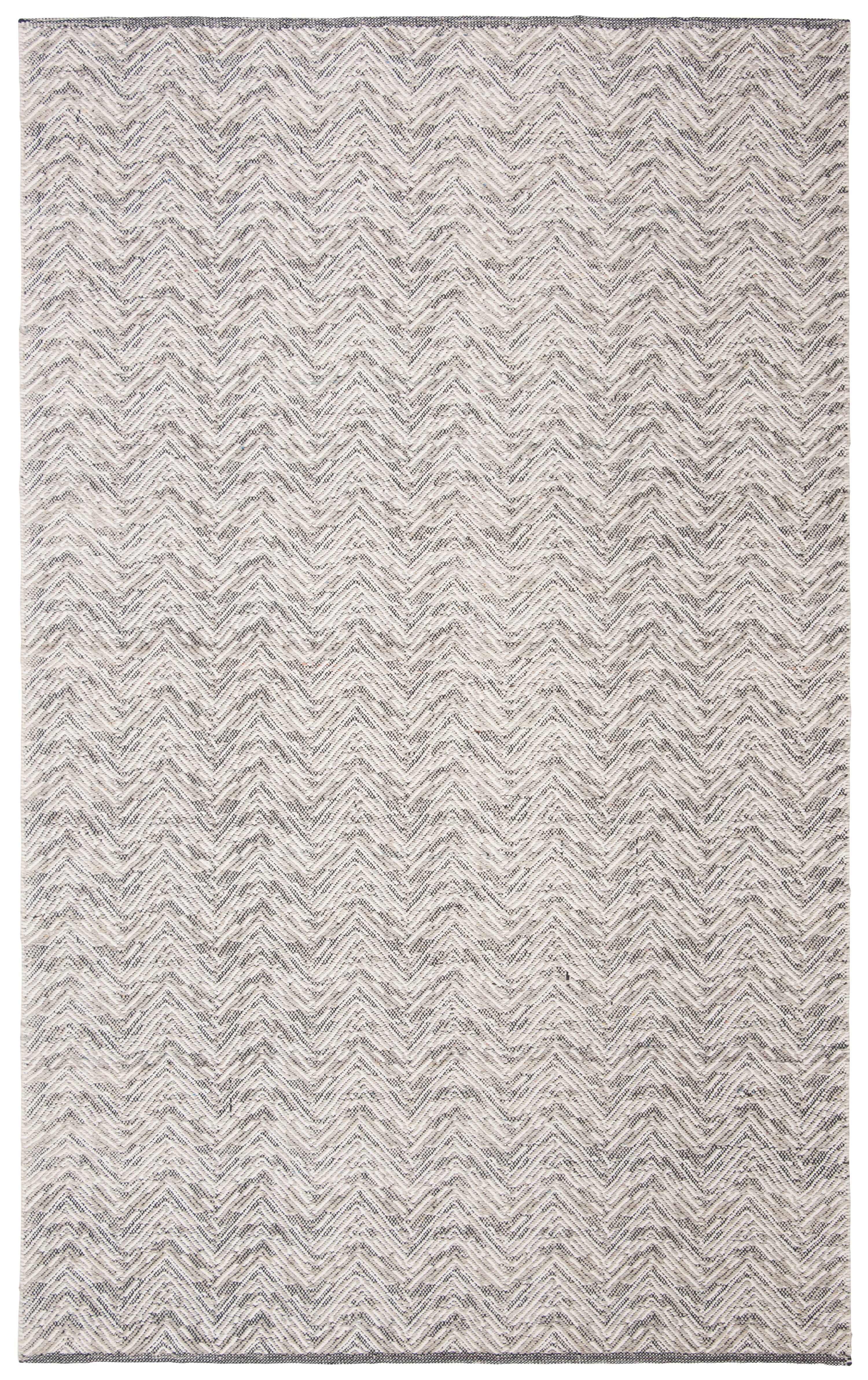 Handwoven Grey and Beige Wool Chevron 5' x 8' Area Rug