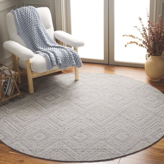 Safavieh Kilim Shannon Diamond Area Rug, Light Gray/Ivory, 6' x 6' Round