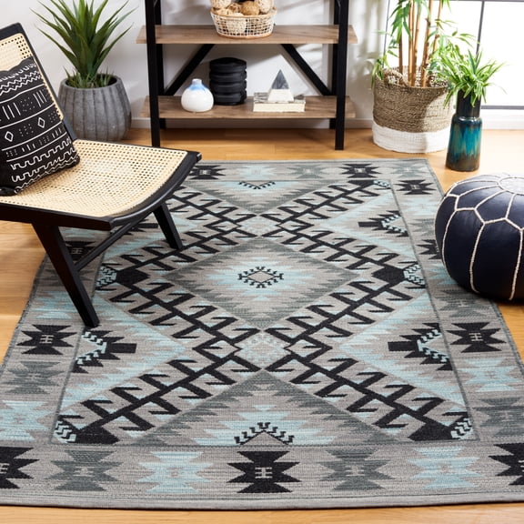 SAFAVIEH Kilim Vasiliki Tribal Area Rug, Grey/Black, 4' x 6'