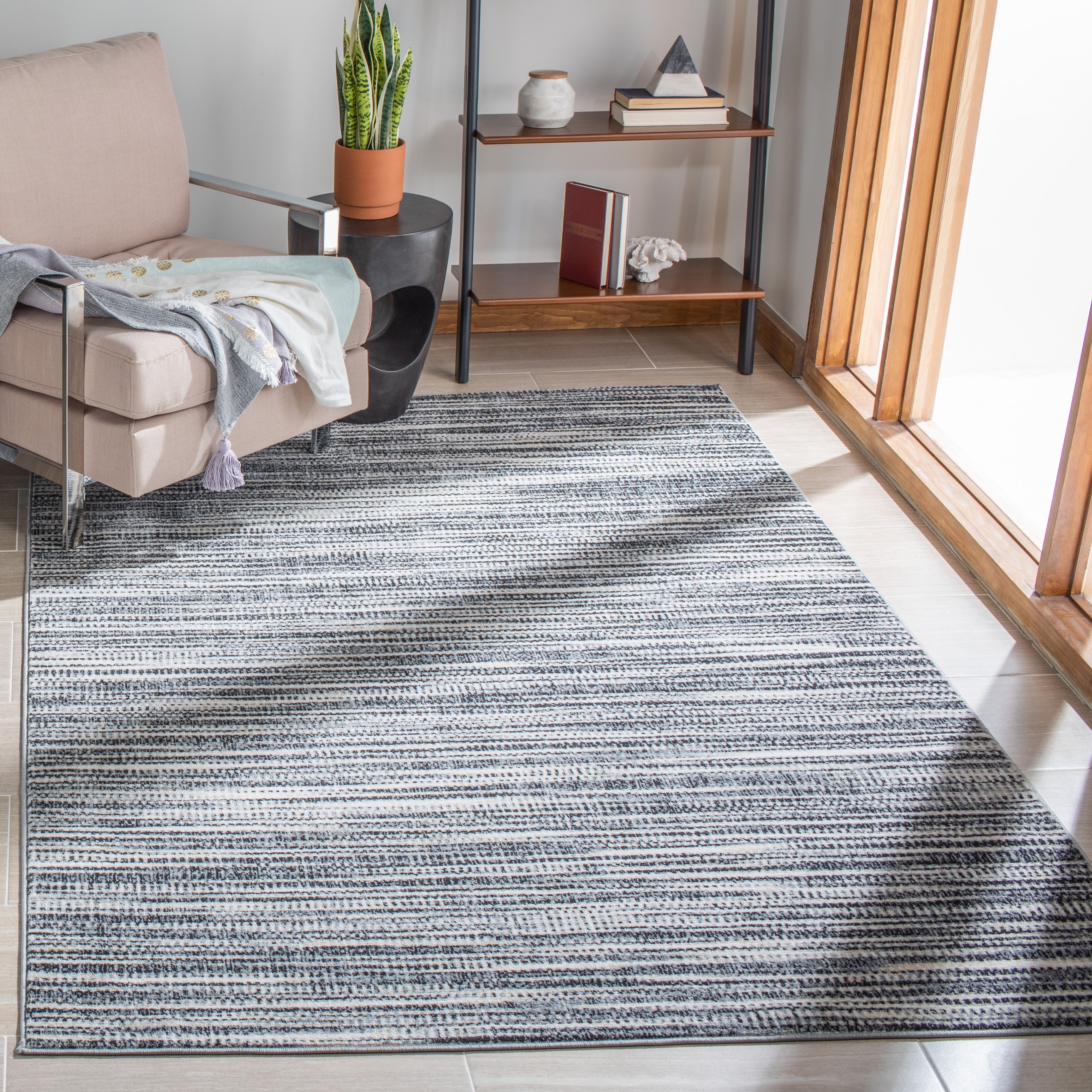 SAFAVIEH Lagoon Collection LGN243F Grey / Ivory Rug