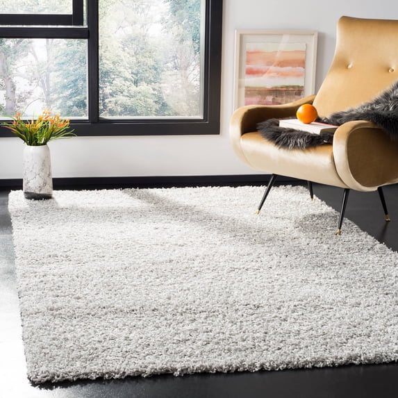 SAFAVIEH Lavena Solid Plush Shag Area Rug, Silver, 4' x 6'