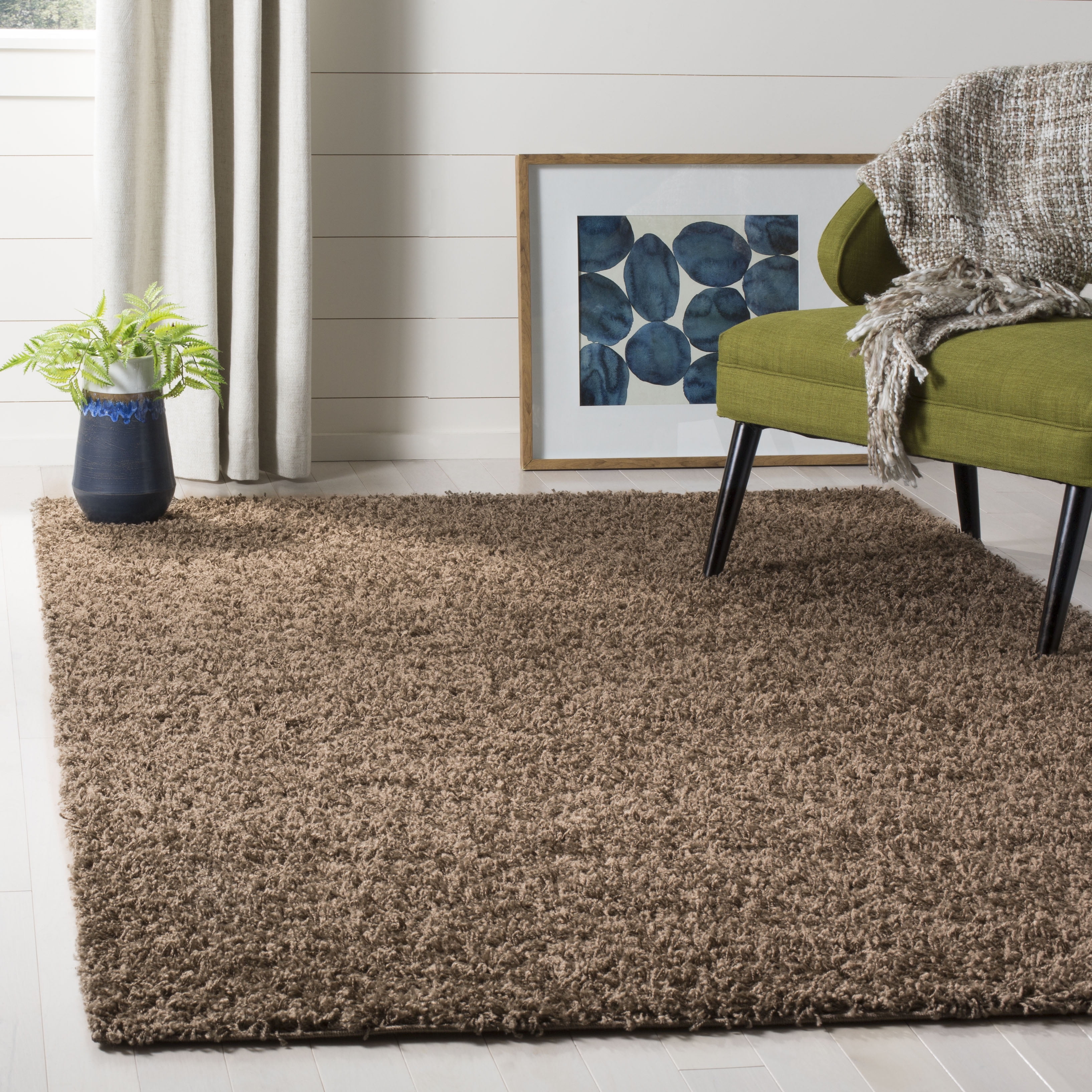 SAFAVIEH Lavena Solid Plush Shag Area Rug, Taupe, 4' x 6'