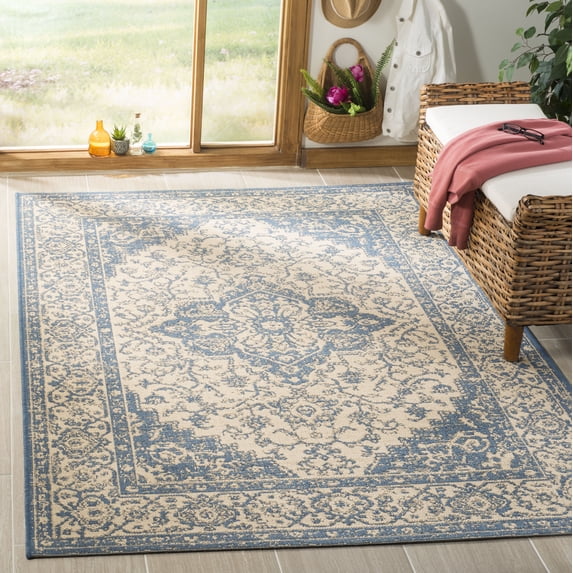 SAFAVIEH Linden Andreas Traditional Area Rug, Cream/Blue, 5'1" x 7'6"