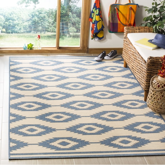 SAFAVIEH Linden Celandine Geometric Area Rug, Blue/Cream, 4' x 6'