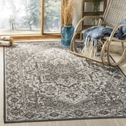 SAFAVIEH Linden Dania Traditional Area Rug, Light Grey/Charcoal, 5'1" x 7'6"