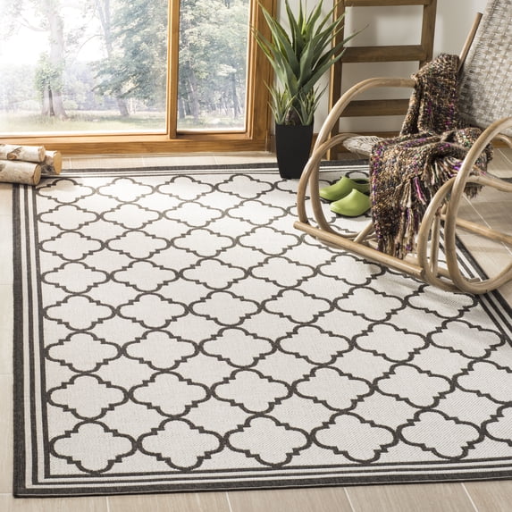 Safavieh Linden Danny Geometric Indoor/Outdoor Area Rug, Light Gray/Charcoal, 8' x 10'