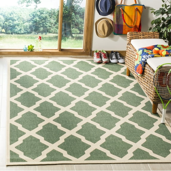 Safavieh Linden Gamal Geometric Indoor/Outdoor Area Rug, Green/Creme, 8' x 10'