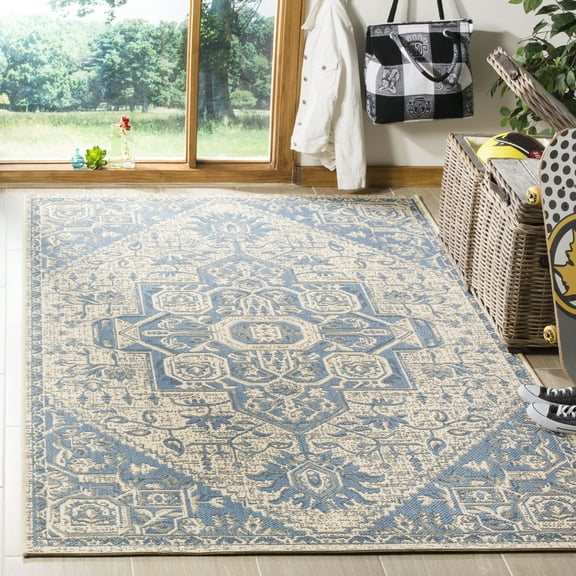 SAFAVIEH Linden Georgene Floral Area Rug, Blue/Cream, 4' x 6'