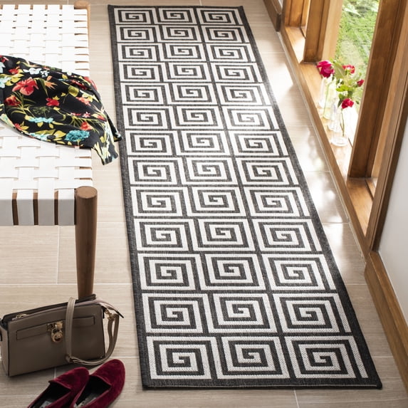 Safavieh Linden Joetta Geometric Indoor/Outdoor Runner Rug, Light Gray/Charcoal, 2'2" x 8'