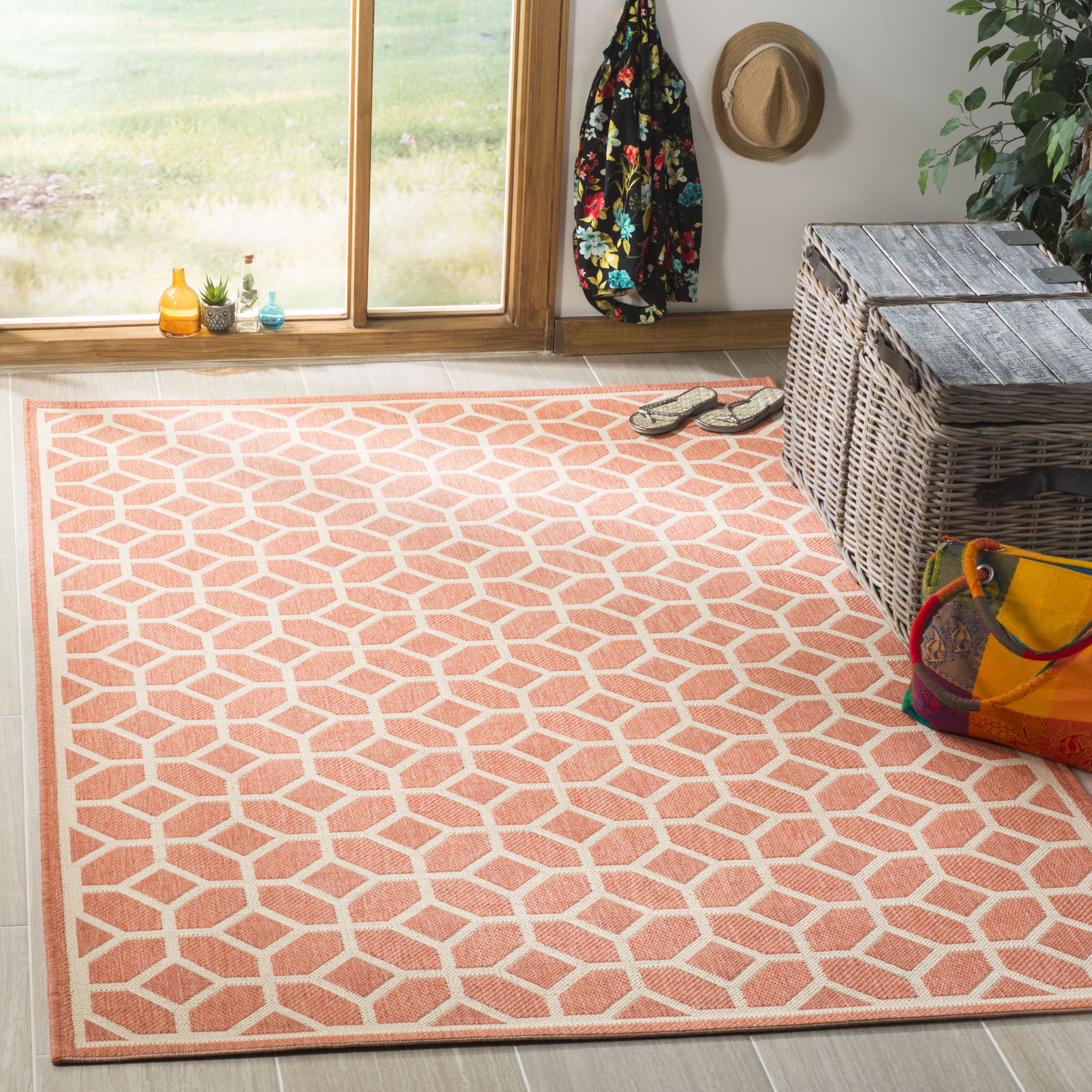 Safavieh Linden Joey Geometric Indoor/Outdoor Area Rug, Rust/Creme, 4' x 6'