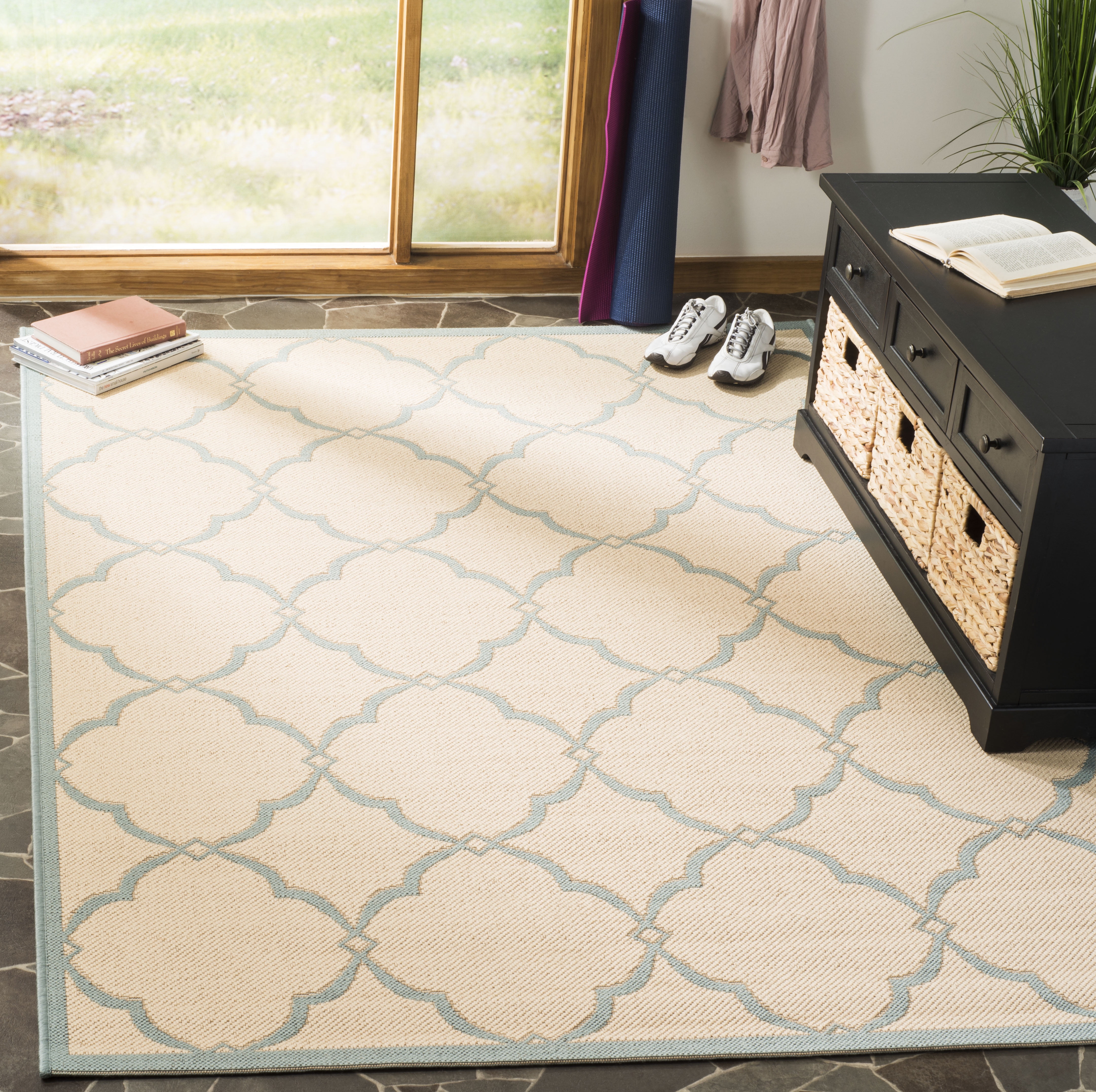 Safavieh Linden Ognena Geometric Indoor/Outdoor Area Rug, Cream/Aqua, 4' x 6'